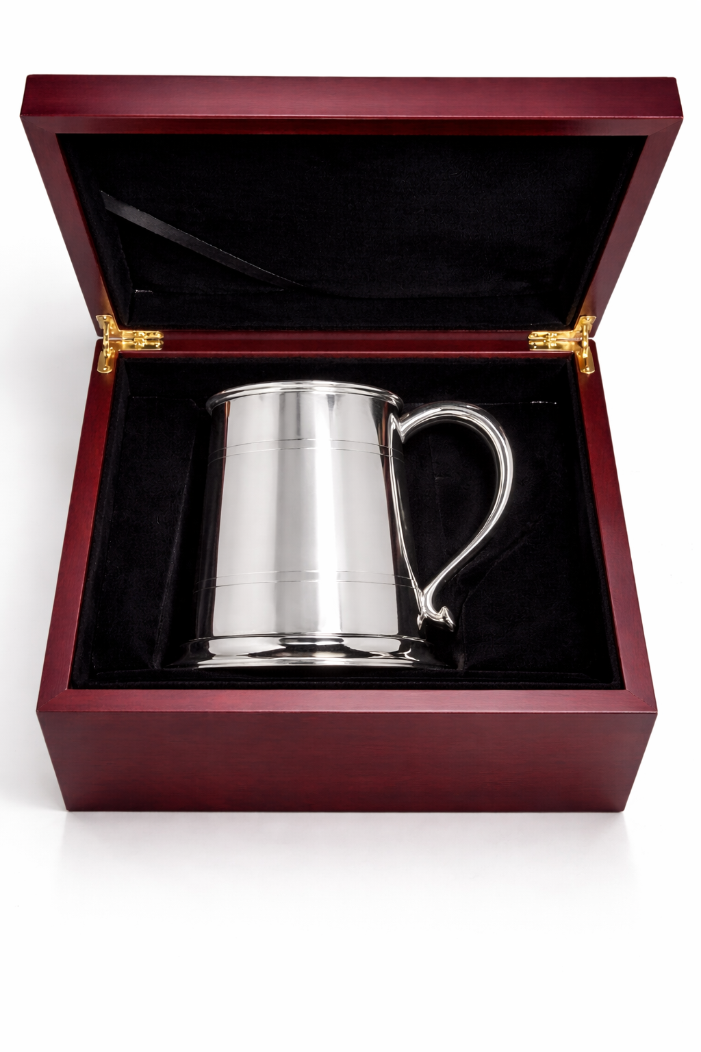 1 Pint Pewter Tankard With Swan Handle in Wooden Gift Box