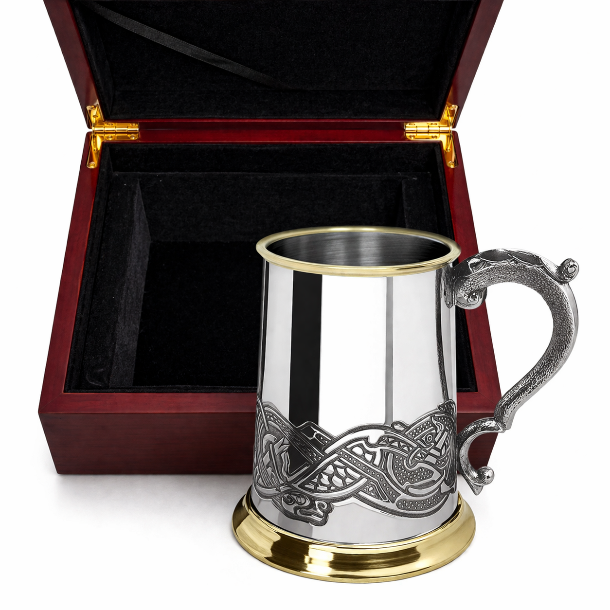 1 Pint Pewter and Brass Beer Mug Tankard With Celtic Design in Wooden Gift Box