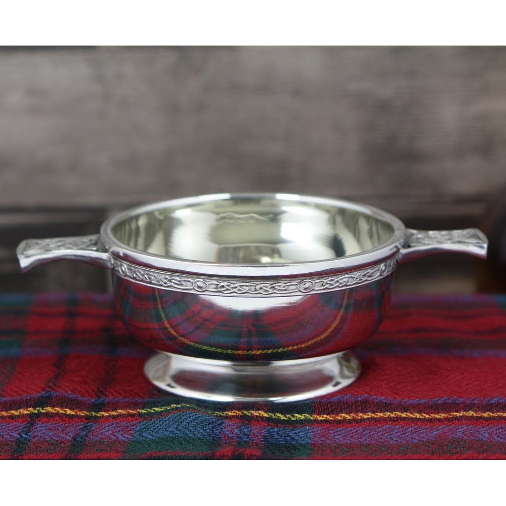 3.5 Inch Celtic Knot Handle Pewter Quaich Bowl